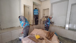 Eyyübiye'de Selden Etkilenen Tüm Evler Boyanıyor