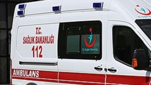 Karaköprü'de otomobil anne ile oğluna çarptı: 1 ölü, 1 yaralı