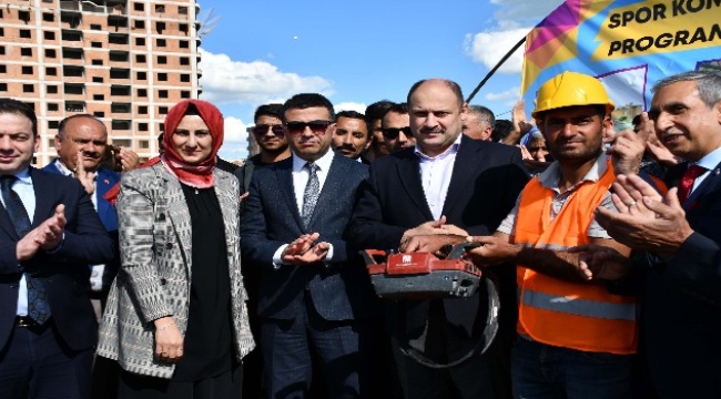 Siverek'te dev spor kompleksinin temeli törenle atıldı