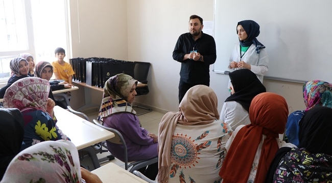Haliliye'de uzman psikologlardan kadınlara eğitim