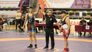 Urfa'da düzenlenen Güreş Şampiyonası başladı