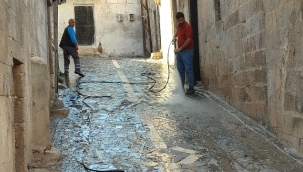 Temizlik İçin zamanla yarışıyorlar