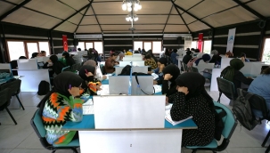 Eyyübiye Kitap Otaklarında Sınavlara Odaklandılar