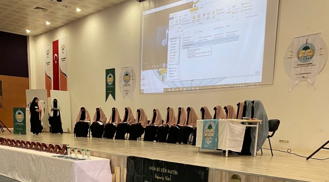 Siverek'te eğitimlerini tamamlayan 14 kız öğrenci icazet aldı