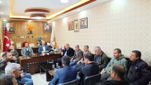 AK Parti Siverek Teşkilatı yönetim kurulu toplantısını yaptı
