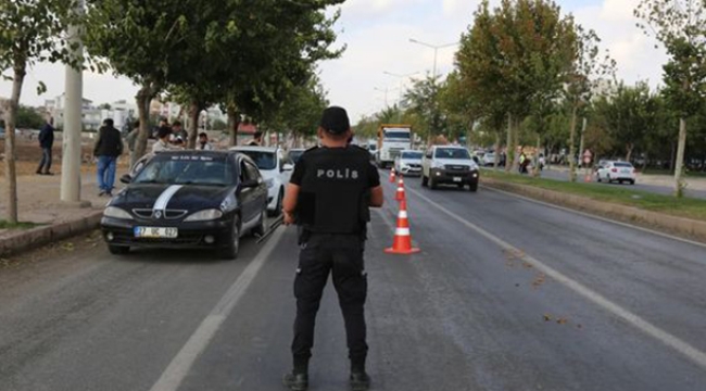 Siverek'te aranan şahıslardan 42'si tutuklandı
