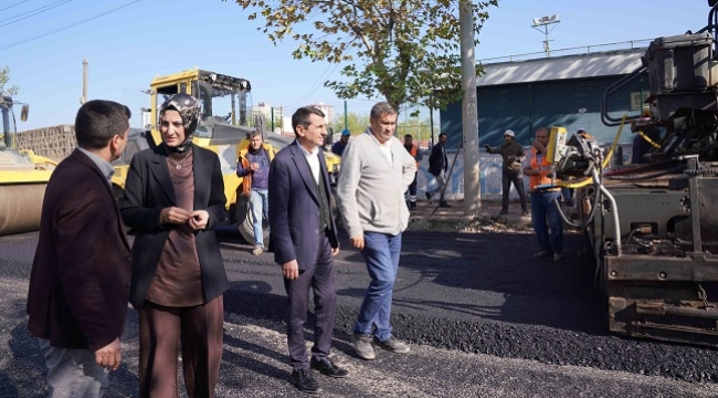 Siverek'te yol yapım çalışmaları devam ediyor