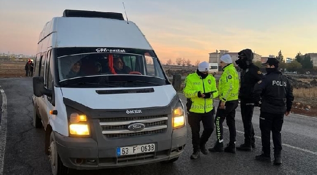 Viranşehir'de aranan 12 şahıs yakalandı