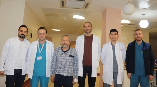Kalp damarlarında kireçlenme olan hasta sağlığına kavuştu