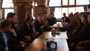 Bucak meclis üyesi adayları ile bir araya geldi