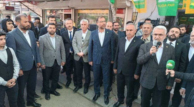 HÜDA PAR Adayı Sımak, Genel Başkan Yapıcıoğlu'nu karşıladı