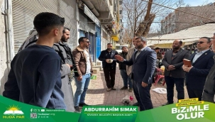 HÜDA PAR Adayı Sımak, Pazar esnafını ziyaret etti