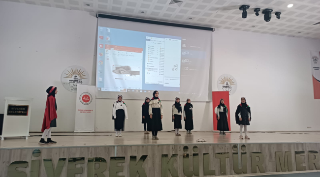 Siverek'te Kur'an Kursu öğrencilerinin yıl sonu gösterisi
