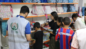 Avrupa Yetim Eli'nden Urfa'daki çocuklara kırtasiye yardımı