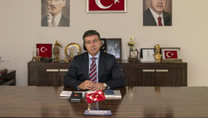 Başkan Bucak AK Parti'nin 23 yaşını kutladı