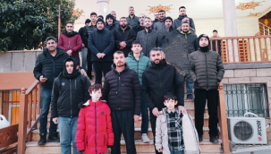 Siverek Gençliği Sabah Namazıyla Gazze'ye dua etti