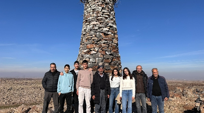 Siverek'te bulunan 6 metre yüksekliğindeki leylek yuvası ilgi odağı oldu