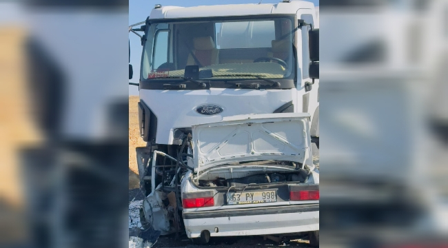Beton mikseri ile çarpışan otomobilin sürücüsü hayatını kaybetti