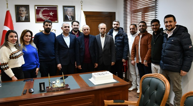 Siverek Belediyesi'nde Veda Zamanı: Ali Gelener 32 Yıllık Hizmetin Ardından Emekli Oldu