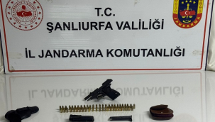 Siverek ve Birecik'te ruhsatsız silah operasyonu: 5 gözaltı