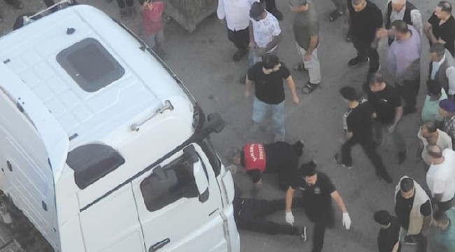Siverek'te tırın altında kalan kadın hayatını kaybetti 