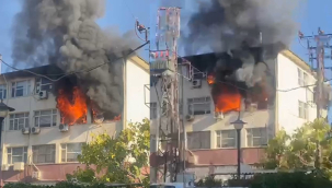 Hilvan'da kaymakamlık makamının olduğu katta yangın