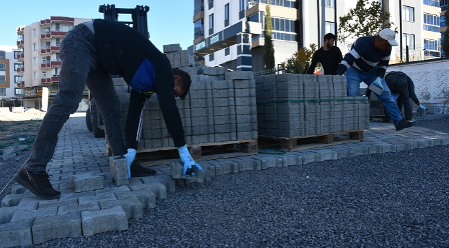 Siverek Belediyesi Yenişehir'de 15 Sokağı Yeniledi