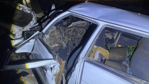 Siverek'te 2 otomobil kafa kafaya çarpıştı: 7 yaralı!