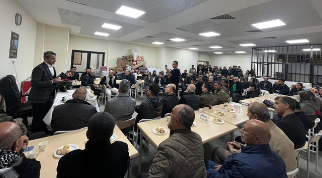 Siverek'te "Arayış" Romanı İçin Yoğun Katılımlı İmza Günü