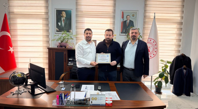 Siverekli Başhekim, Başarılı Personeli Ödüllendirdi!