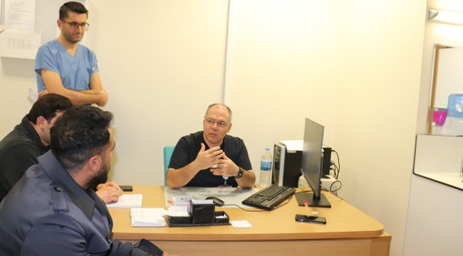 Sessiz tehlike: Diz ağrıları artık gençleri de vuruyor!