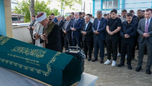 Eski Siverek Kaymakamı Hamza Erkal'ın vefat eden oğlu dualarla uğurlandı