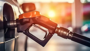 Akaryakıta Zam Geldi: Benzin ve Motorin Yeniden Yükseldi