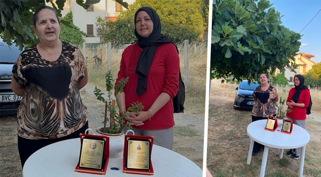 Hayata Dair Grubu Üyelerine Desteklerinden Dolayı Teşekkür Plaketi