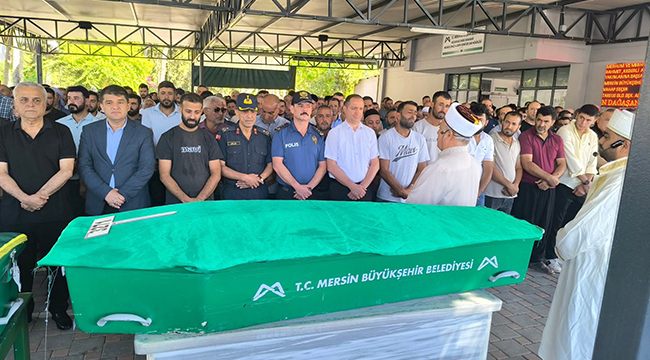 Tarsus'ta boğulan Siverekli aile toprağa verildi