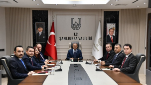 Vali Şıldak, yeni atanan vali yardımcıları ve kaymakamlarla buluştu