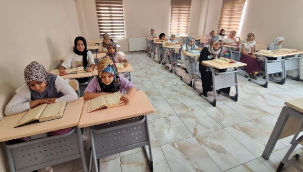 Büyükşehirden gençlere dolu dolu kurs