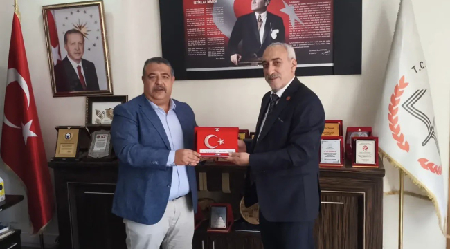 Gülel ve MHP yönetiminden İlçe Millî Eğitim Müdürlüğüne ziyaret