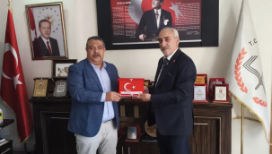 Gülel ve MHP yönetiminden İlçe Millî Eğitim Müdürlüğüne ziyaret